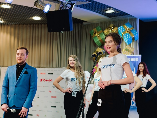 В Новосибирске прошел региональный кастинг конкурса "Мисс Офис-2019" "Комус" - учредитель и генеральный спонсор конкурса красоты "Мисс Офис"